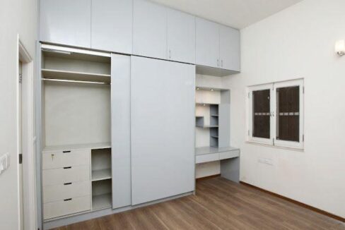 WhatsApp Image 2025-11-17 at 1.47.18 PM (1)