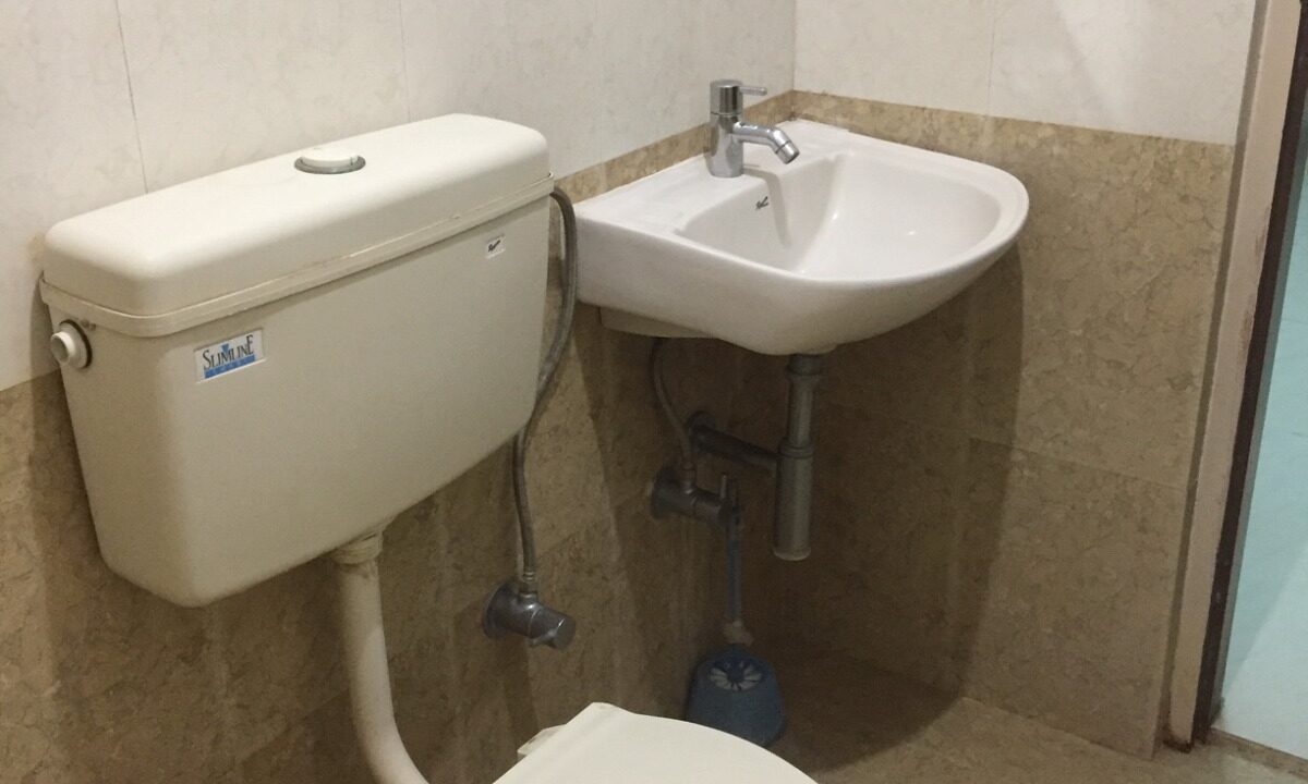 WhatsApp Image 2025-11-19 at 11.21.43 AM (1)