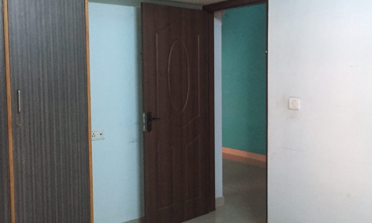 WhatsApp Image 2025-11-19 at 11.21.44 AM (1)