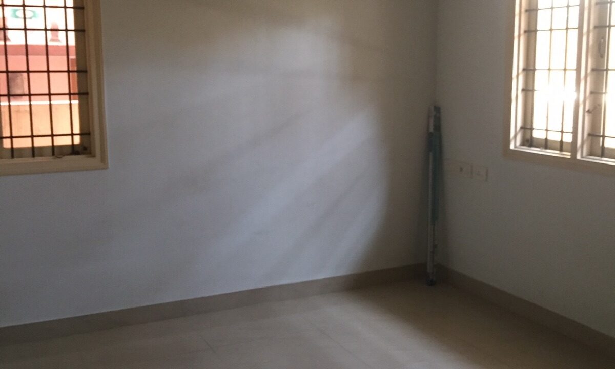 WhatsApp Image 2025-11-19 at 11.21.45 AM