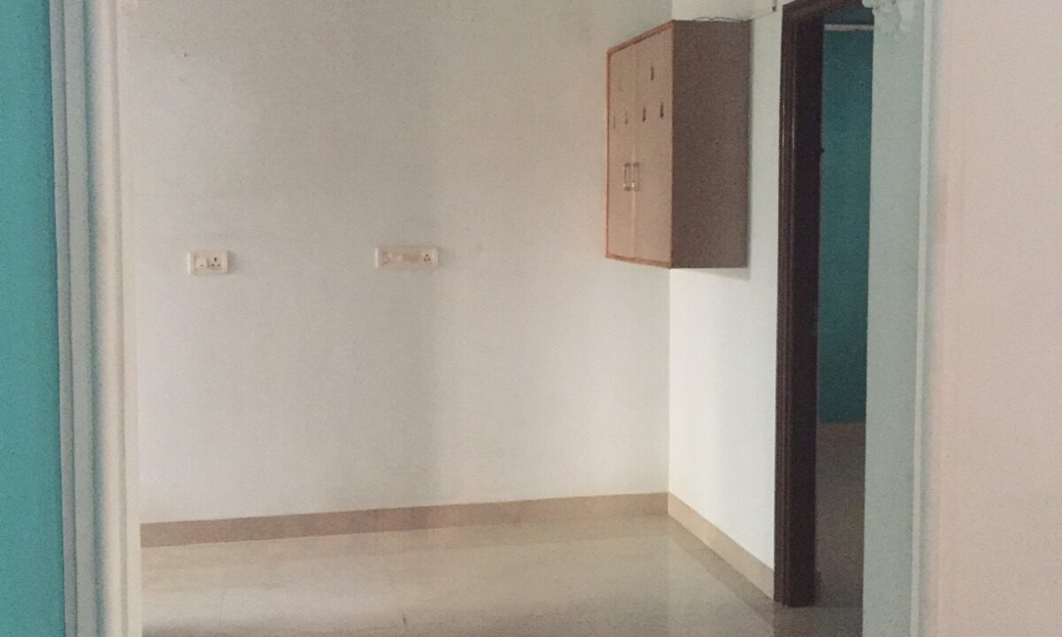 WhatsApp Image 2025-11-19 at 11.21.46 AM (1)