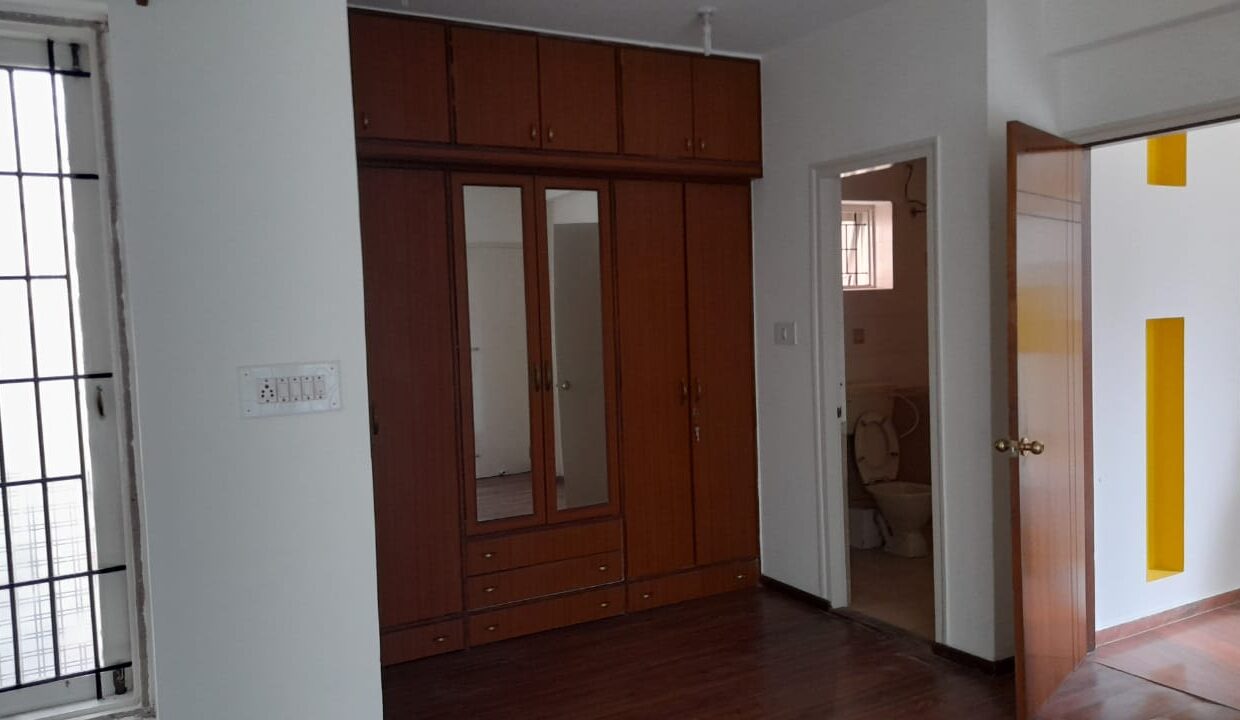 WhatsApp Image 2025-11-20 at 3.33.35 PM