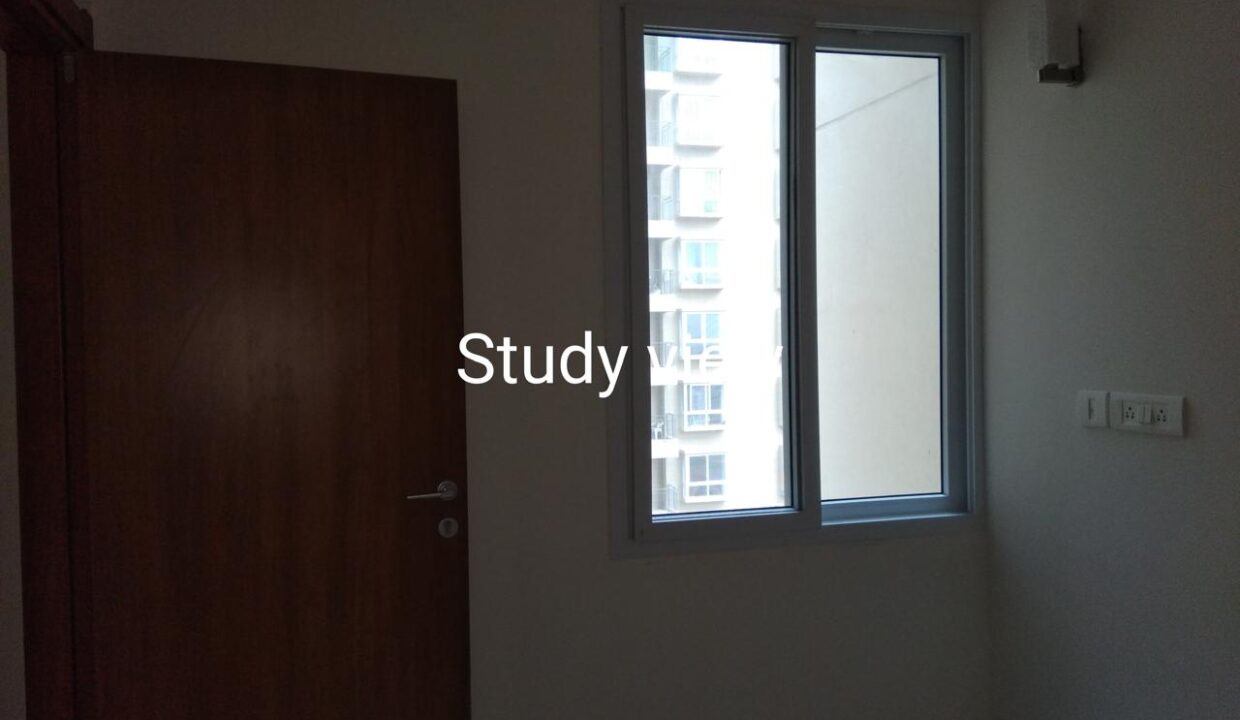 ad7ea34d-751b-4e4c-8d3d-707fe420eb51