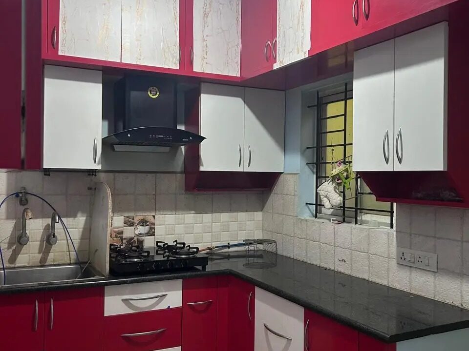 704e8caa-1441-4aae-828d-e05fff198386