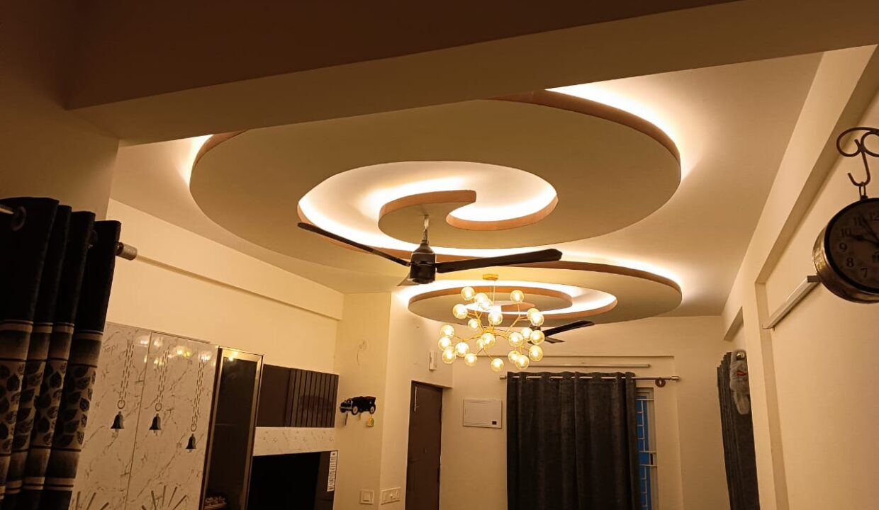 WhatsApp Image 2025-11-19 at 12.00.10 PM (2)