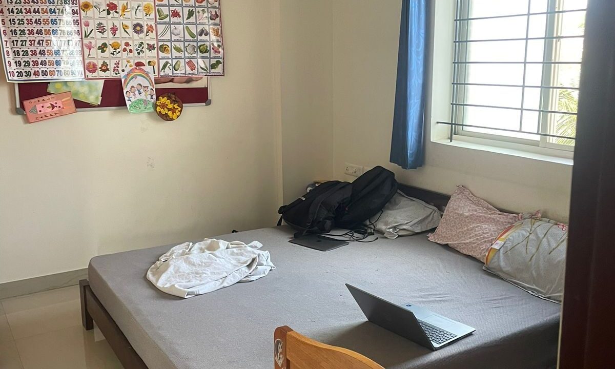 WhatsApp Image 2025-11-20 at 12.19.49 PM