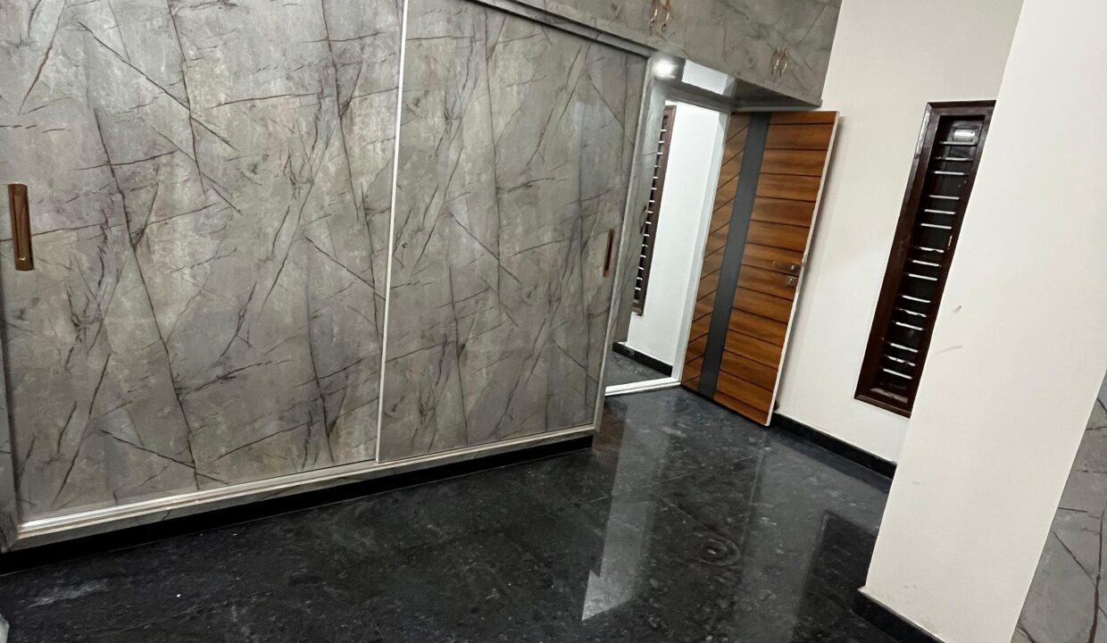 WhatsApp Image 2025-11-23 at 4.16.22 PM