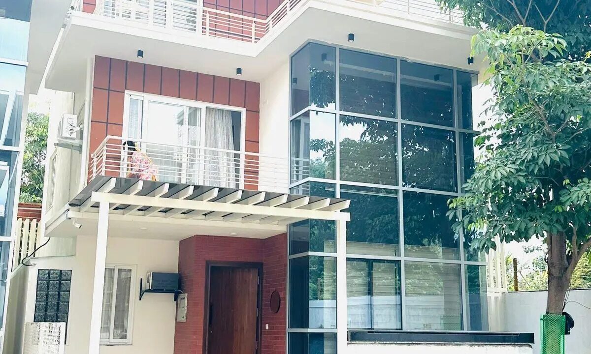 WhatsApp Image 2025-11-25 at 1.31.25 PM