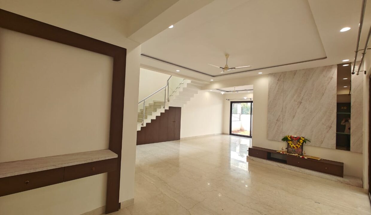 WhatsApp Image 2025-11-26 at 4.31.28 PM (2)