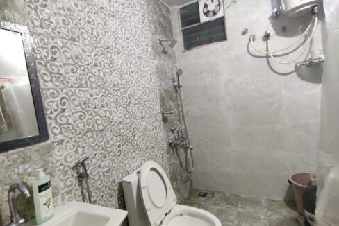 WhatsApp Image 2025-12-02 at 6.05.29 PM (1)