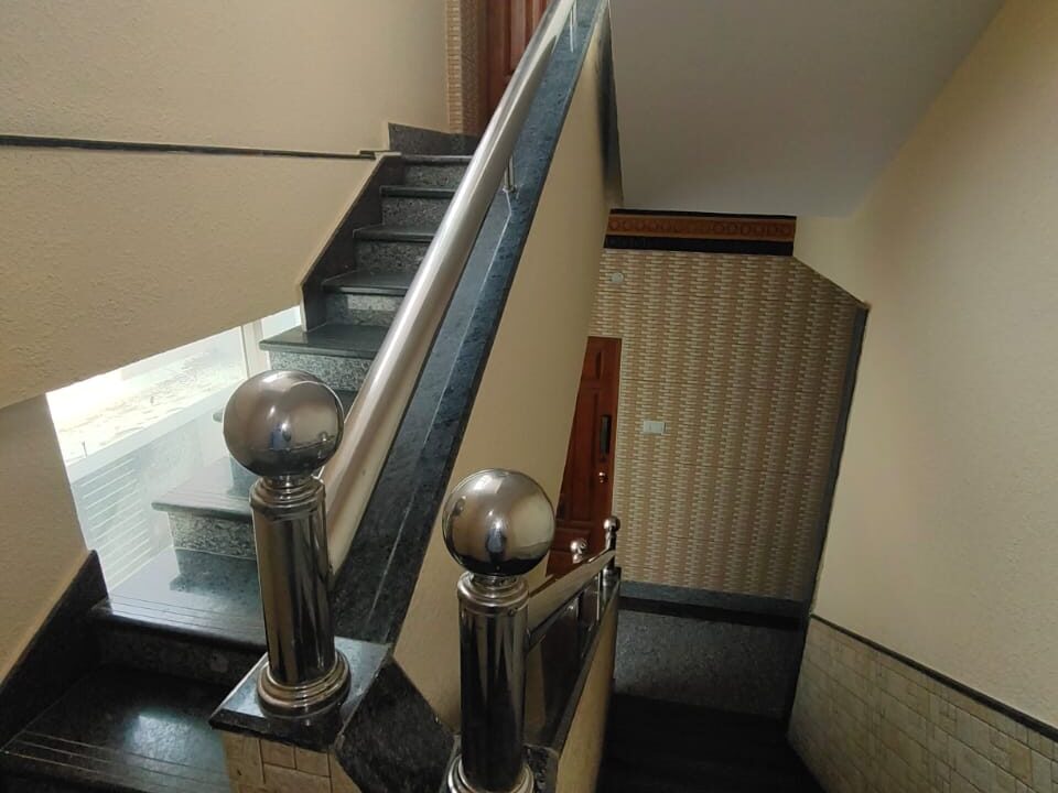 WhatsApp Image 2025-12-04 at 10.10.00 PM (1)