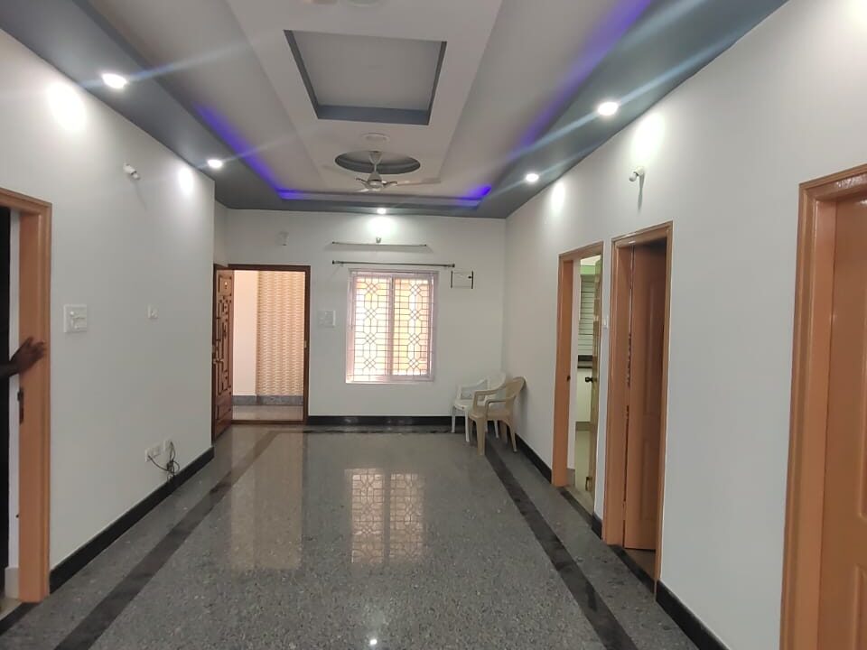 WhatsApp Image 2025-12-04 at 10.10.03 PM (1)