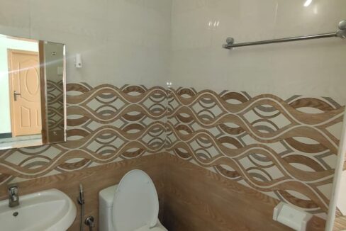 WhatsApp Image 2025-12-04 at 10.10.05 PM (1)