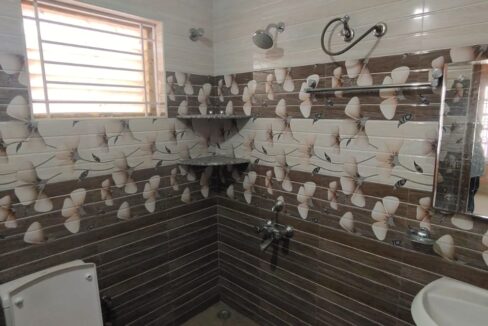 WhatsApp Image 2025-12-04 at 10.10.07 PM (1)