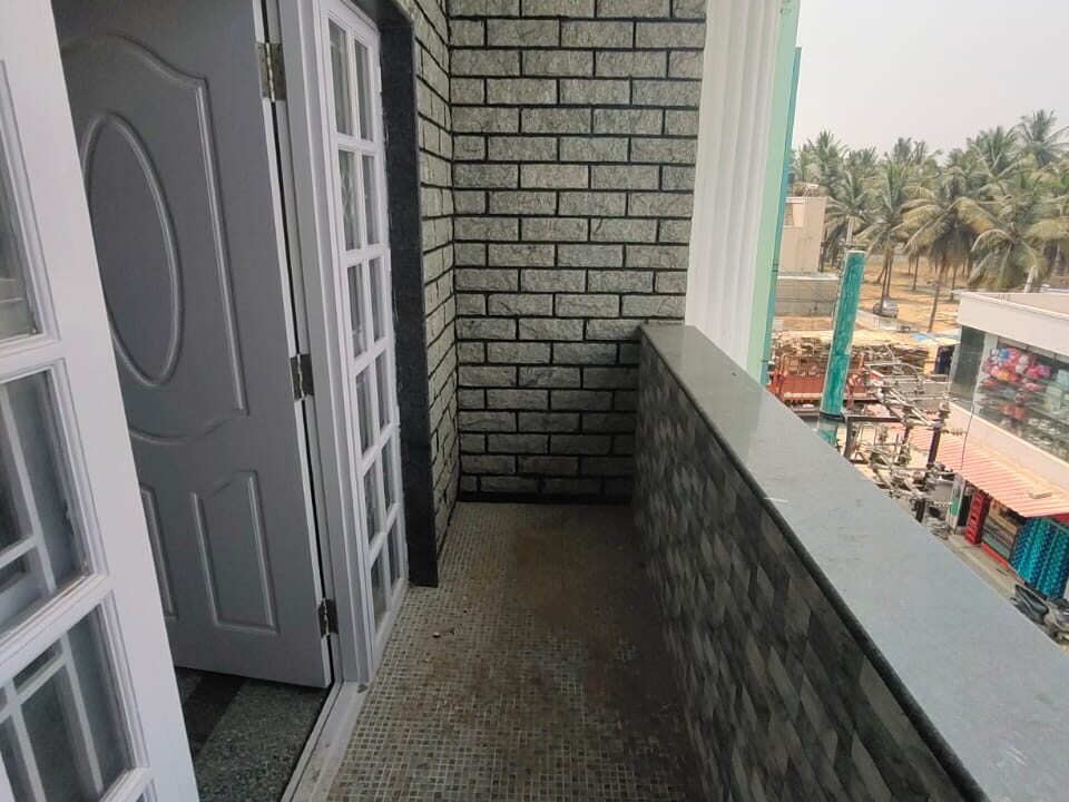 WhatsApp Image 2025-12-04 at 10.10.07 PM