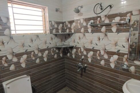 WhatsApp Image 2025-12-04 at 10.10.09 PM