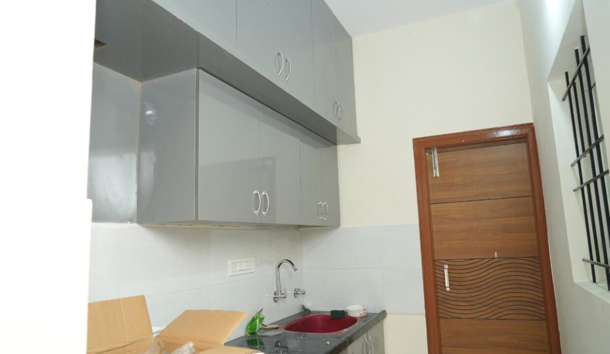 WhatsApp Image 2025-12-05 at 10.10.41 PM (1)