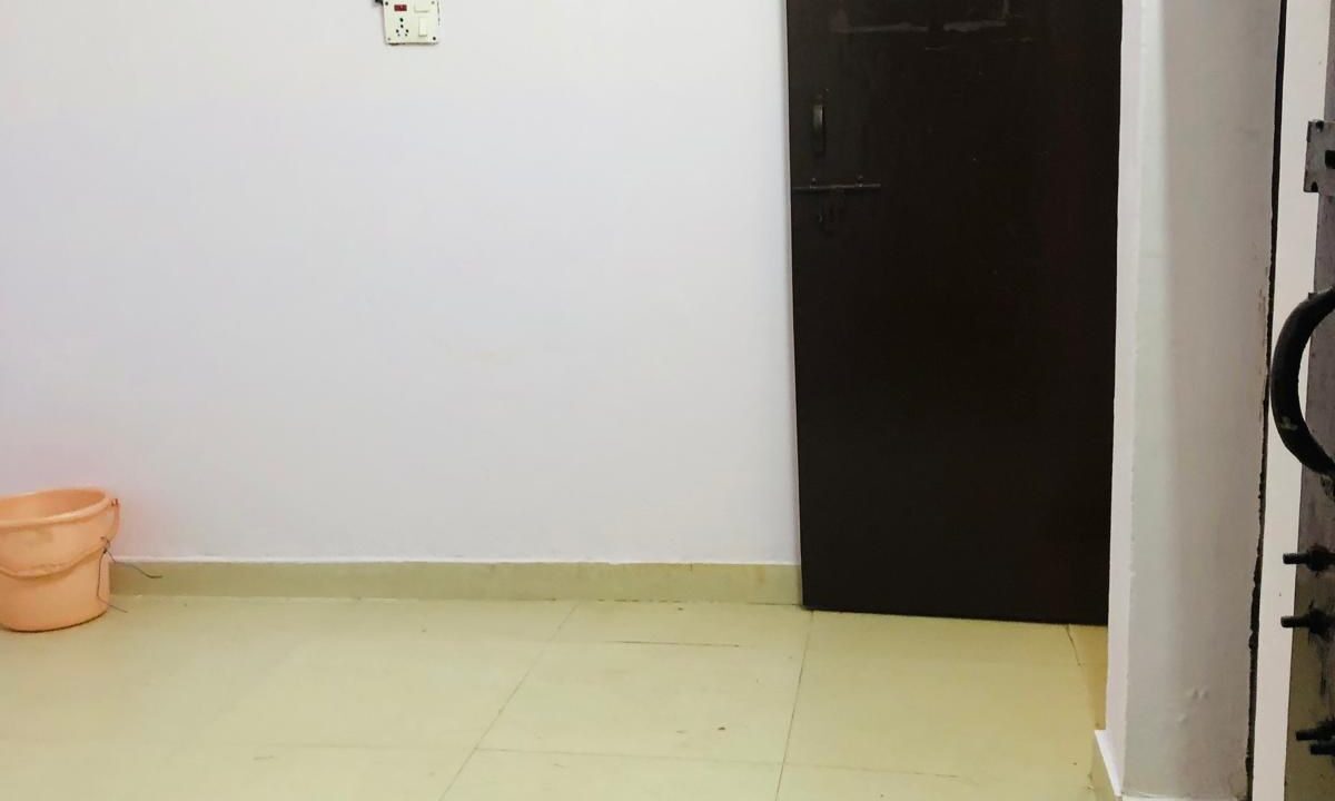 WhatsApp Image 2025-12-06 at 12.44.55 PM (2)