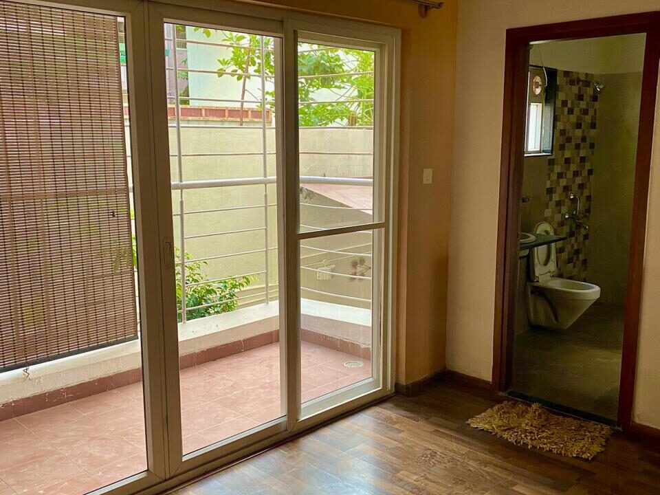 WhatsApp Image 2025-12-06 at 8.32.30 PM (1)