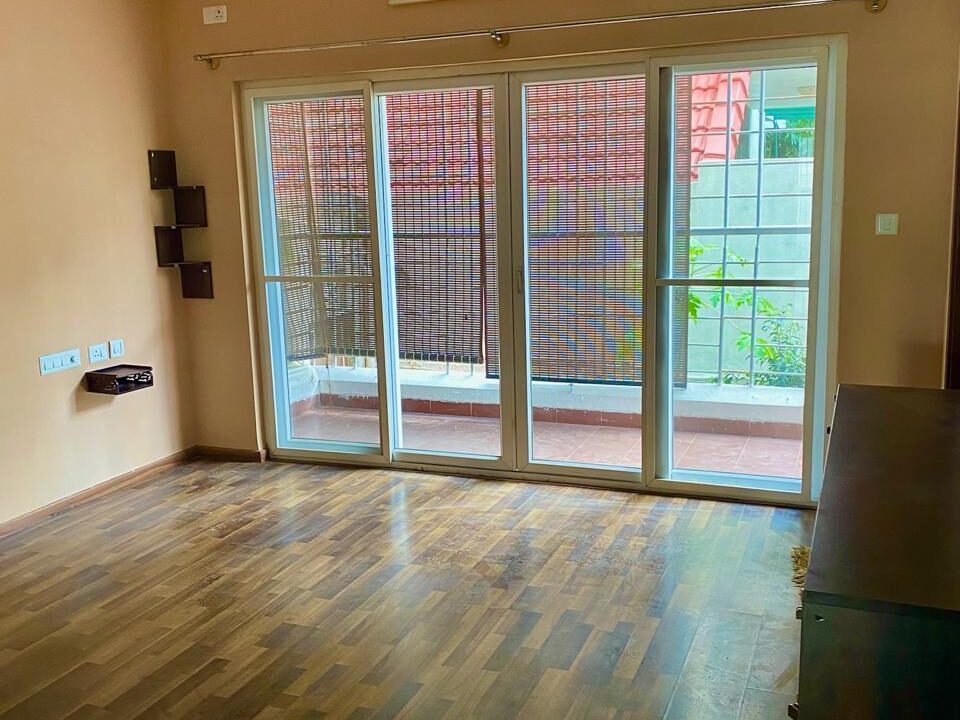 WhatsApp Image 2025-12-06 at 8.32.30 PM (2)