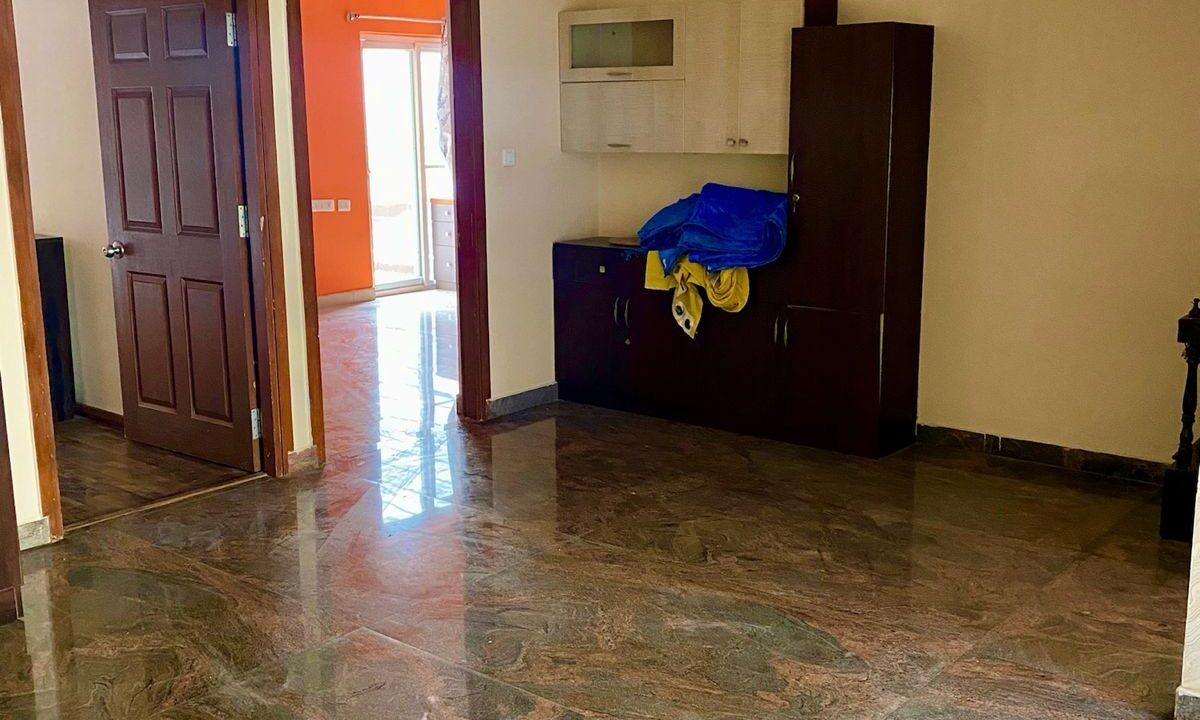 WhatsApp Image 2025-12-06 at 8.32.31 PM (2)