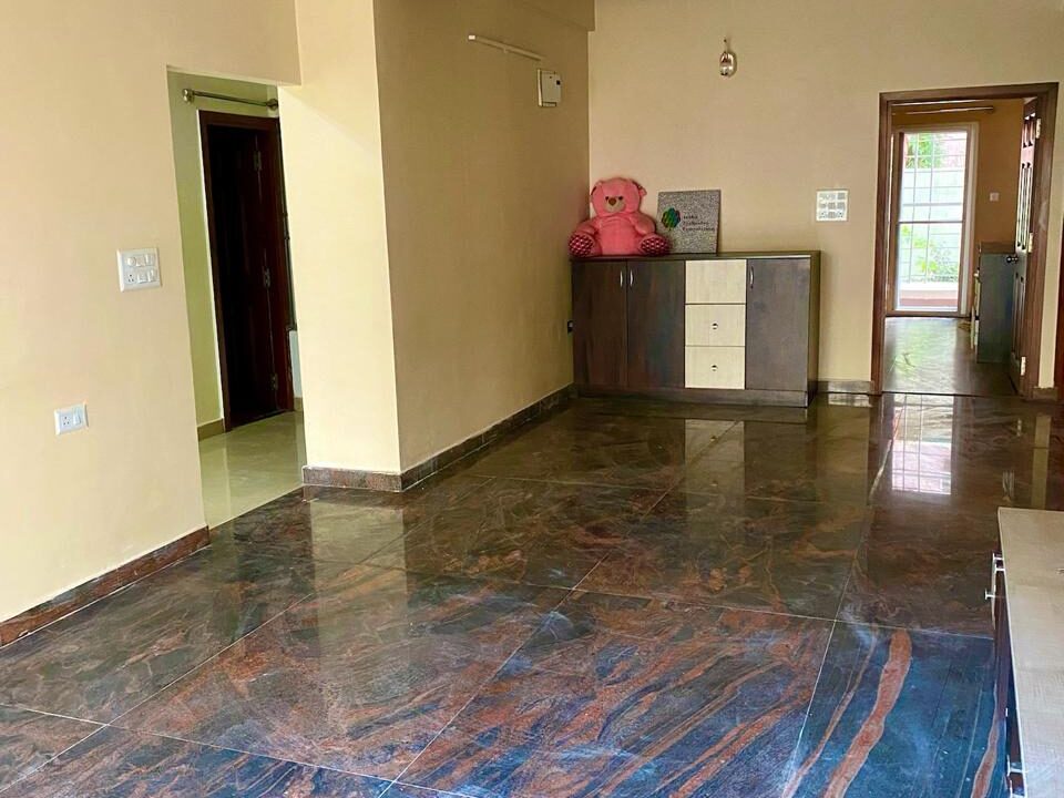 WhatsApp Image 2025-12-06 at 8.32.32 PM (1)