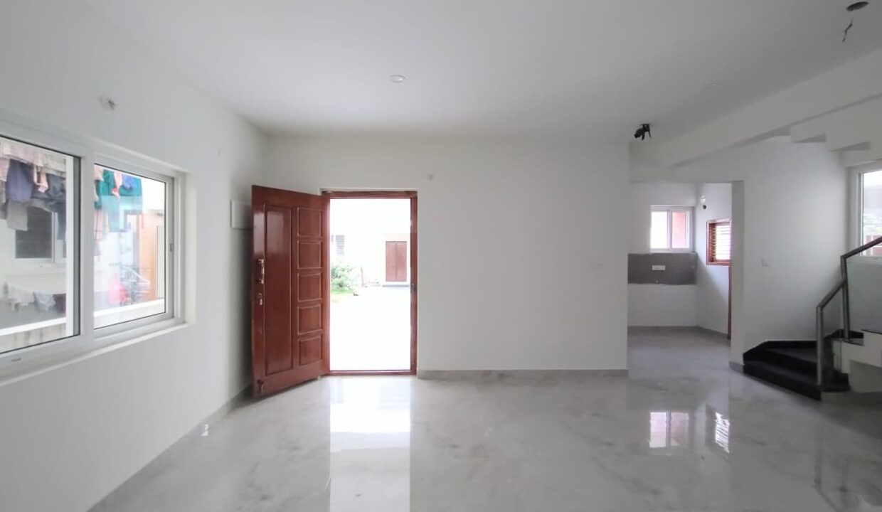 WhatsApp Image 2025-12-06 at 9.10.53 AM (1)