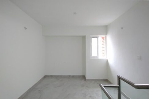 WhatsApp Image 2025-12-06 at 9.10.54 AM (1)