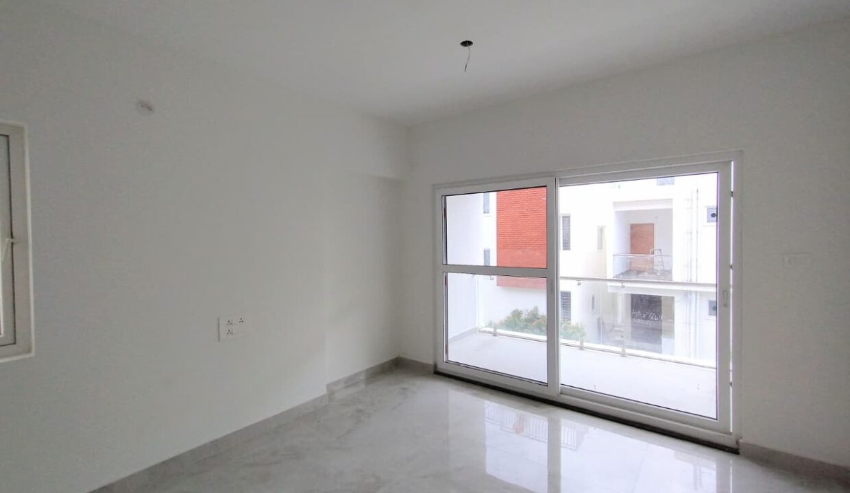 WhatsApp Image 2025-12-06 at 9.10.55 AM (2)