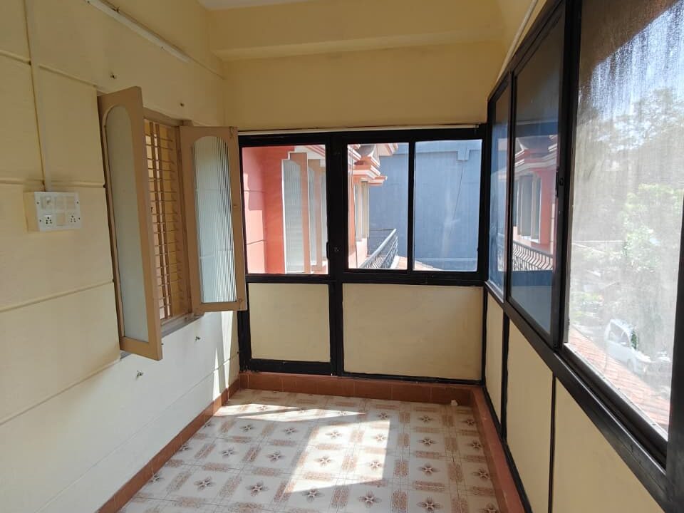 WhatsApp Image 2025-12-07 at 11.48.25 PM (1)