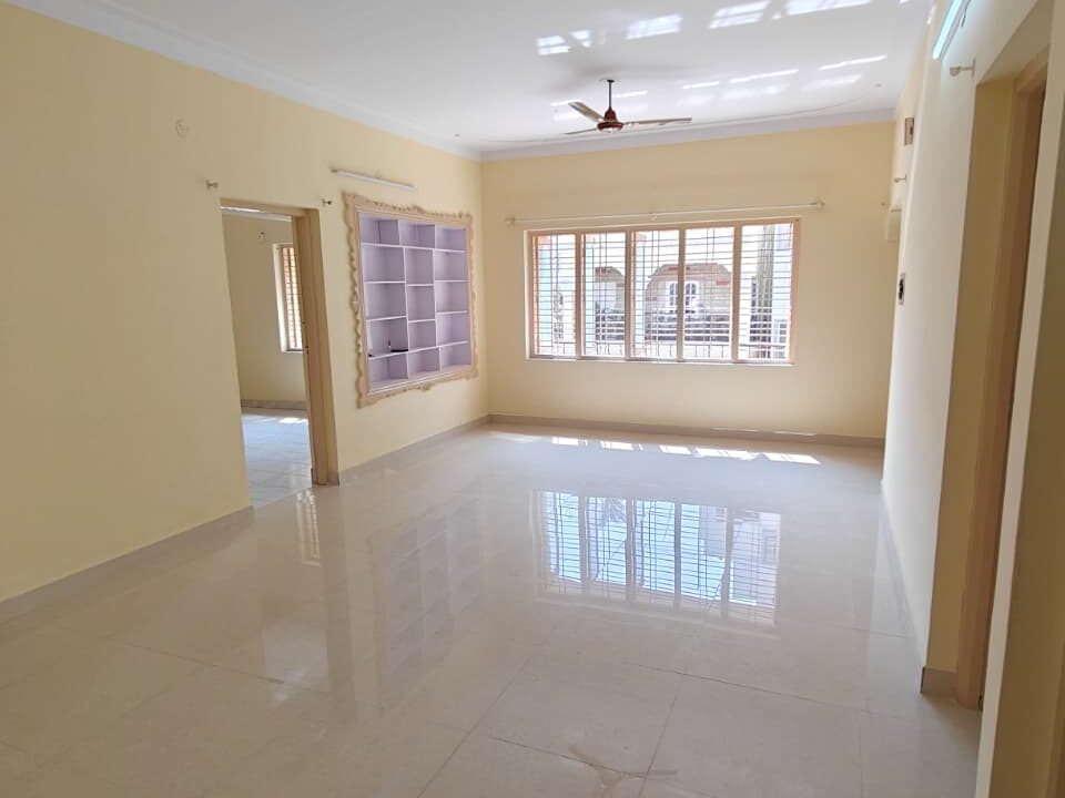 WhatsApp Image 2025-12-07 at 11.48.37 PM