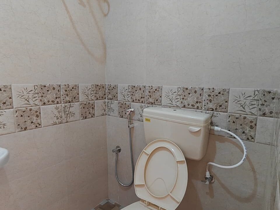 WhatsApp Image 2025-12-07 at 11.49.08 PM