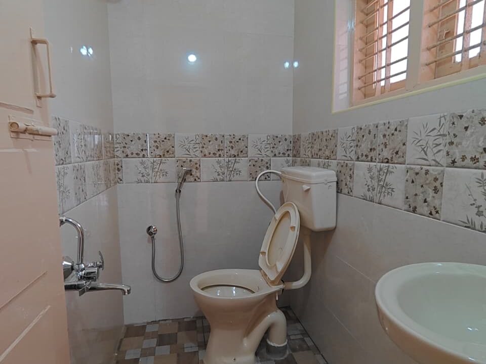 WhatsApp Image 2025-12-07 at 11.49.15 PM