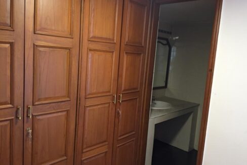 WhatsApp Image 2025-12-08 at 4.20.57 PM (2)