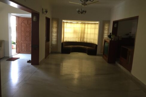 WhatsApp Image 2025-12-08 at 4.20.59 PM (1)