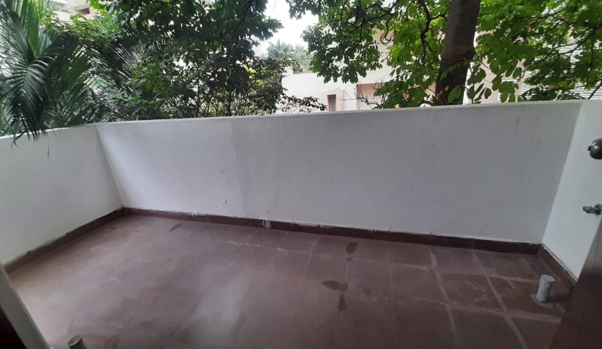 WhatsApp Image 2025-12-08 at 4.24.48 PM (1)