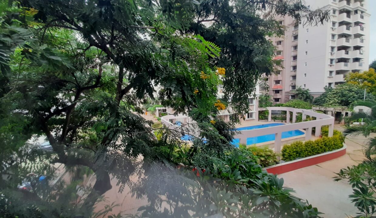 WhatsApp Image 2025-12-08 at 4.24.53 PM (2)