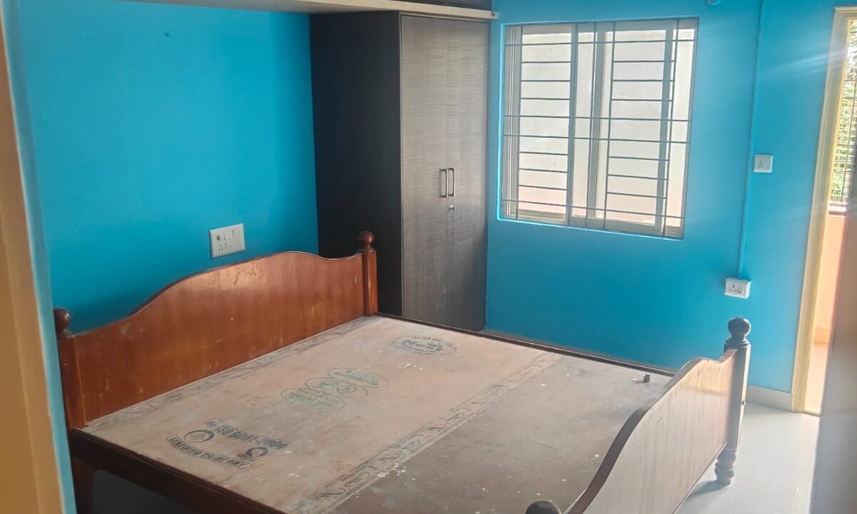 WhatsApp Image 2025-12-10 at 3.37.18 PM (1)