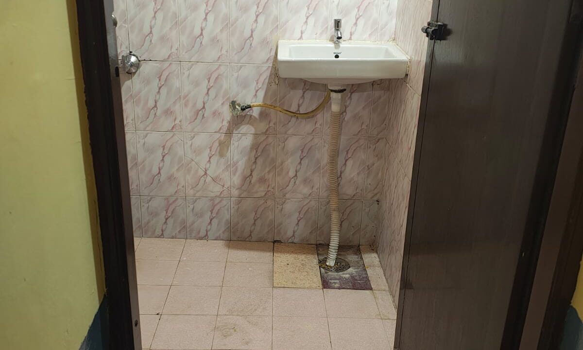 WhatsApp Image 2025-12-10 at 4.04.27 PM (2)