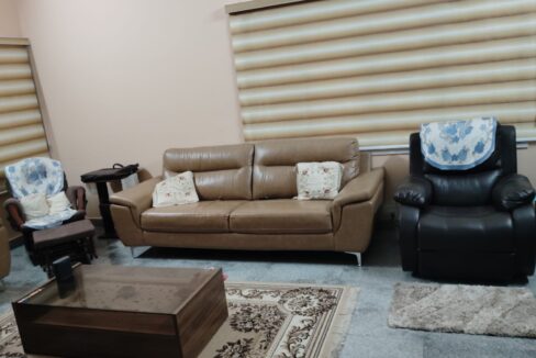 WhatsApp Image 2025-12-10 at 5.00.43 PM (1)