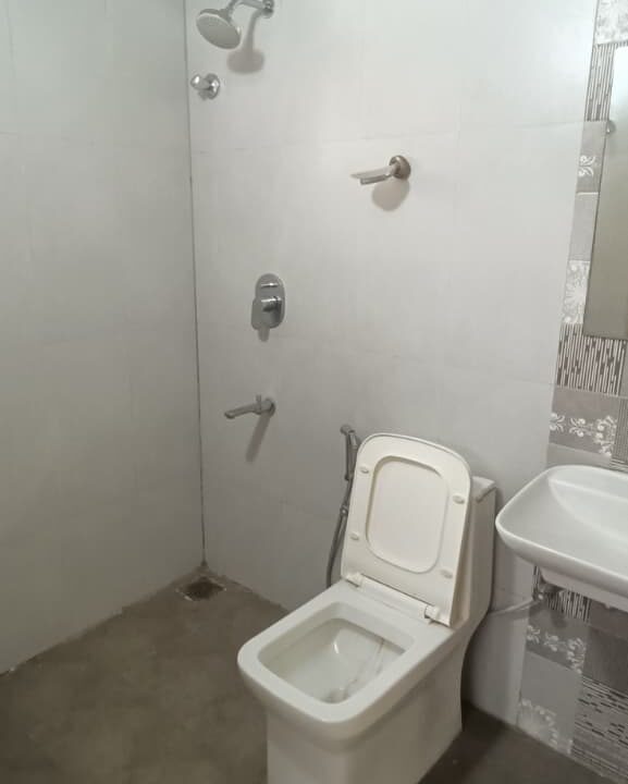 WhatsApp Image 2025-12-12 at 9.22.18 AM