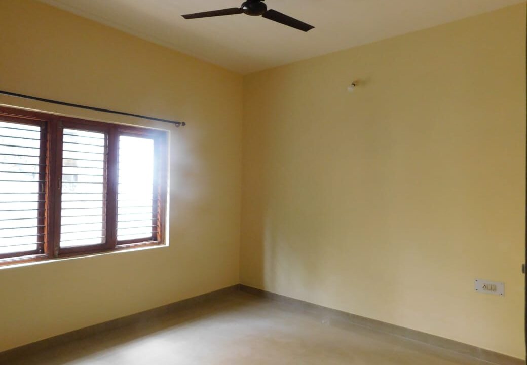 WhatsApp Image 2025-12-13 at 11.34.43 AM (1)