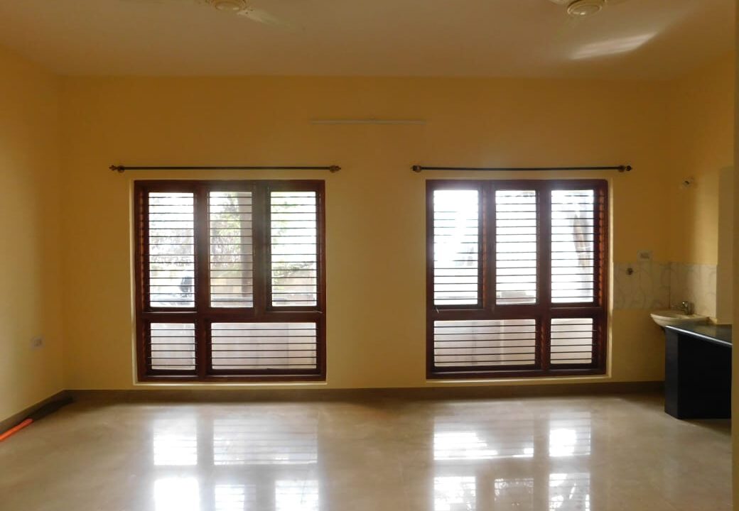 WhatsApp Image 2025-12-13 at 11.34.46 AM (1)