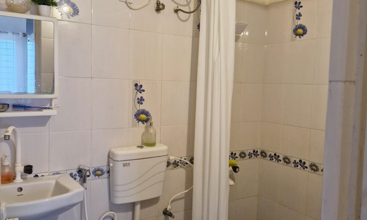 WhatsApp Image 2025-12-17 at 3.52.02 PM (1)