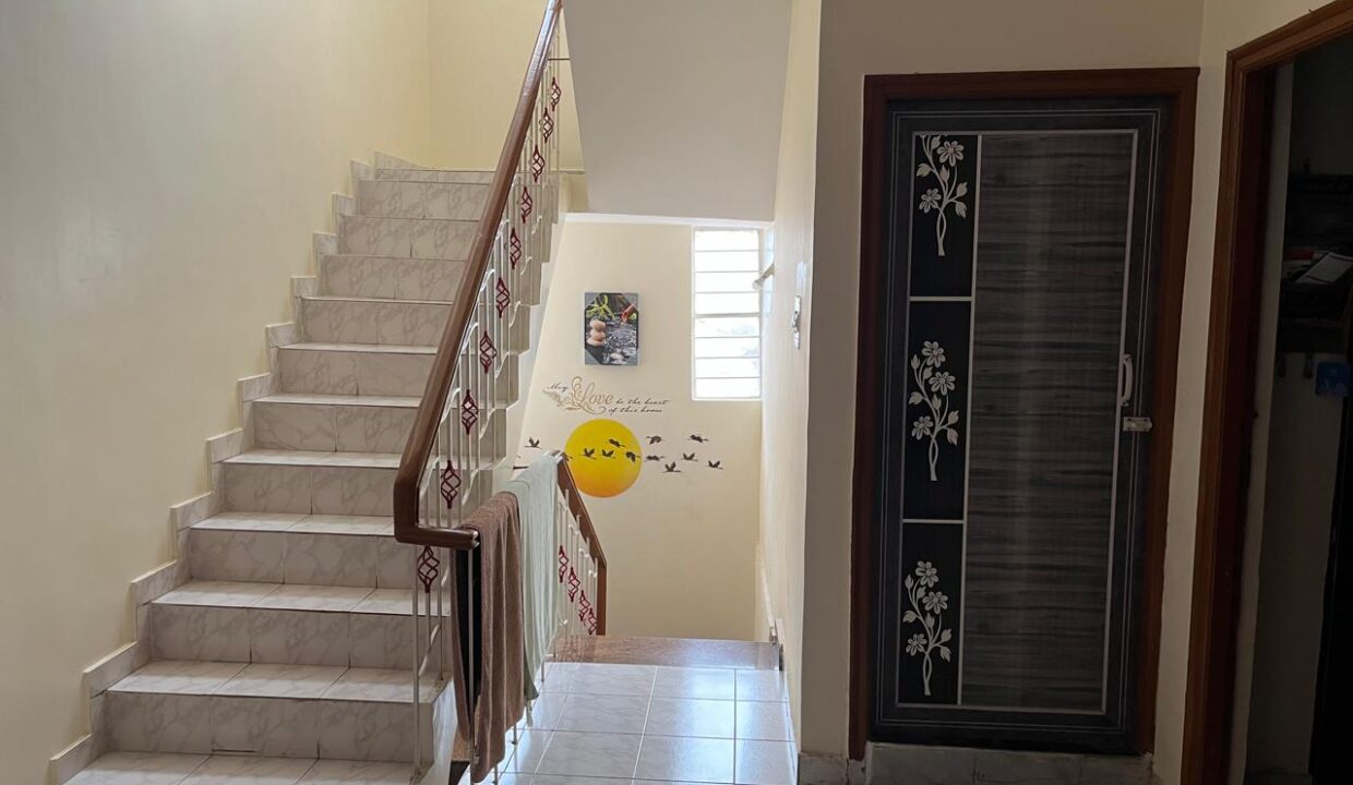 WhatsApp Image 2025-12-18 at 6.37.40 PM