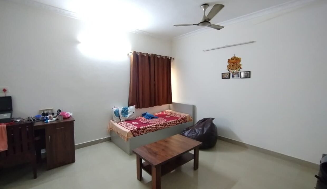 WhatsApp Image 2025-12-23 at 2.03.10 PM