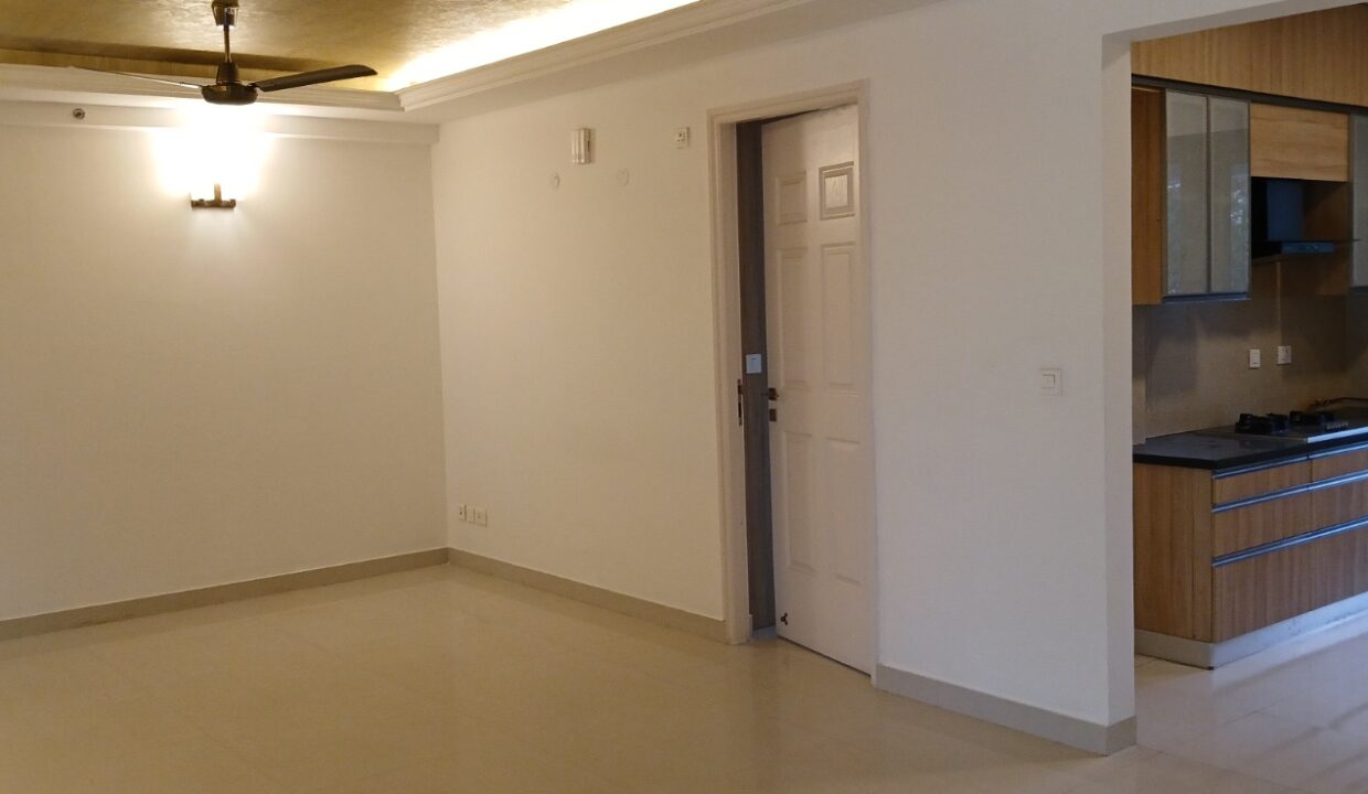 WhatsApp Image 2025-12-24 at 12.42.27 PM (1)