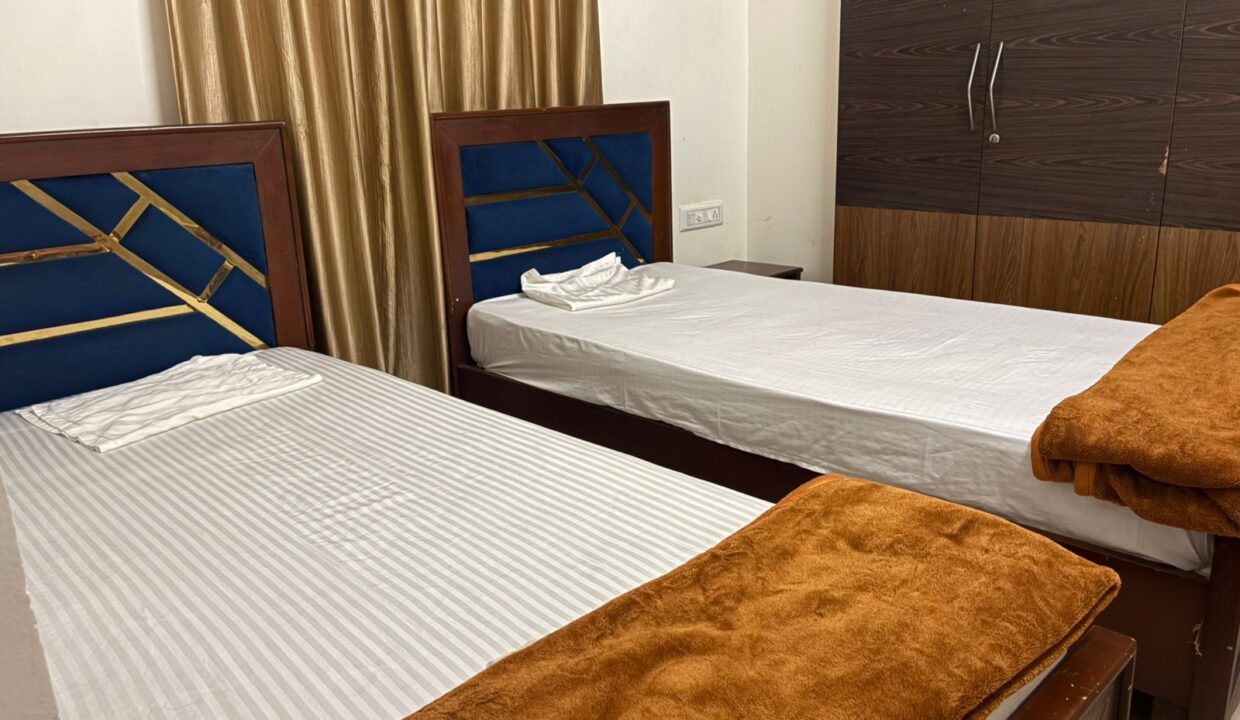 WhatsApp Image 2025-12-30 at 6.41.23 PM (2)