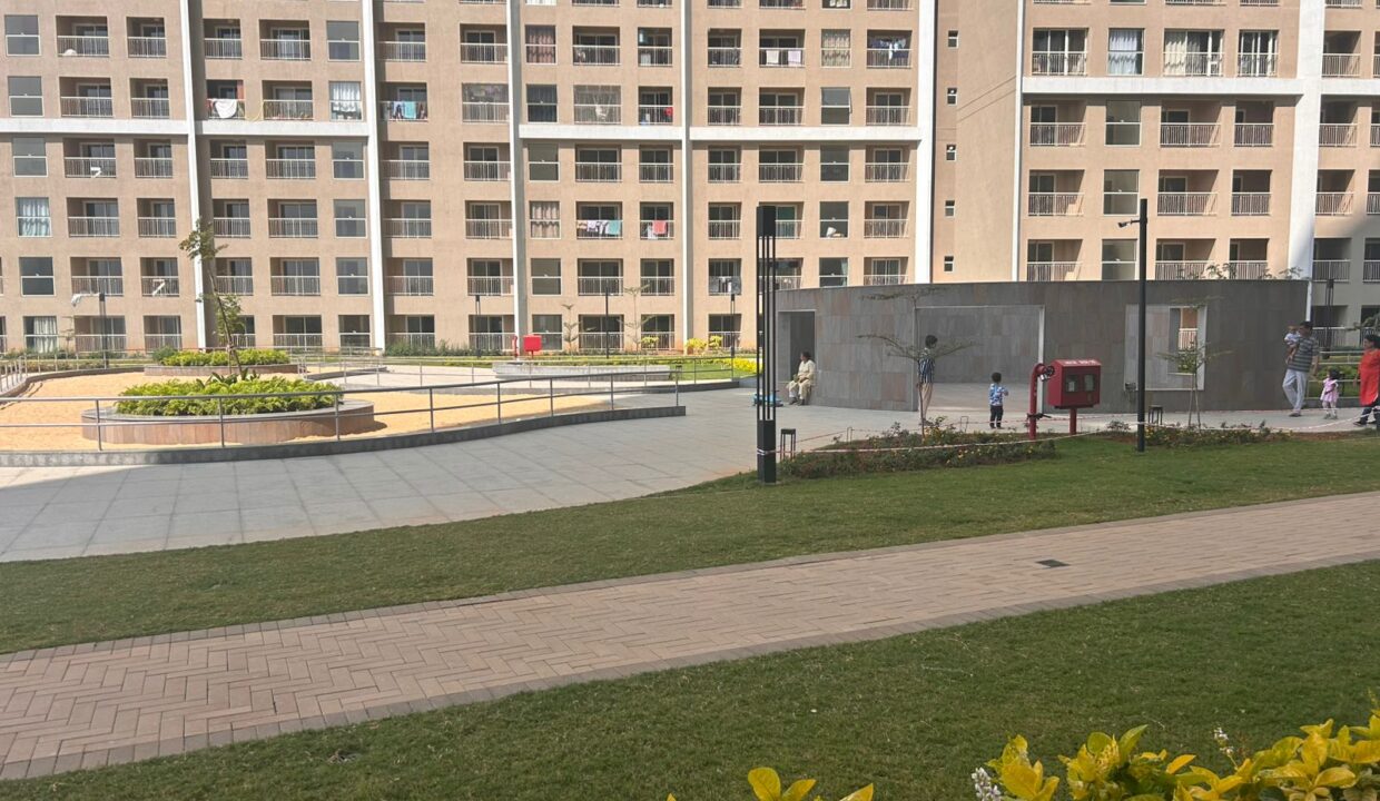 WhatsApp Image 2025-12-31 at 11.38.08 AM (1)