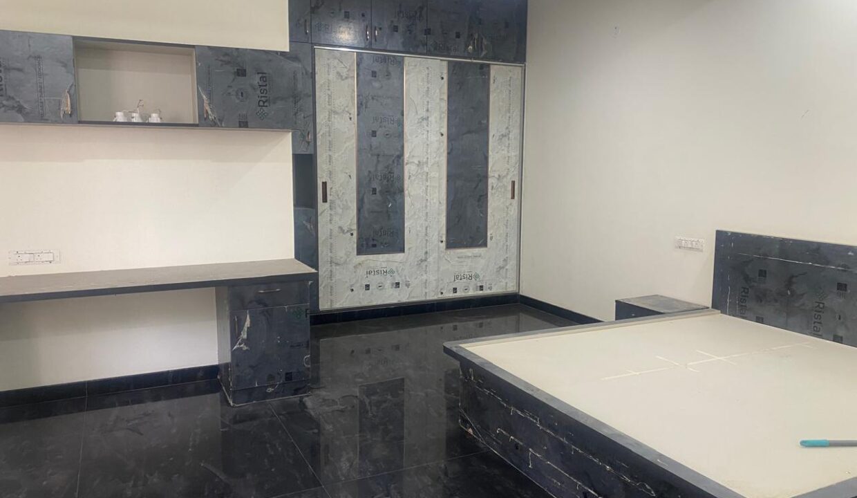 WhatsApp Image 2026-01-01 at 5.04.18 PM (1)